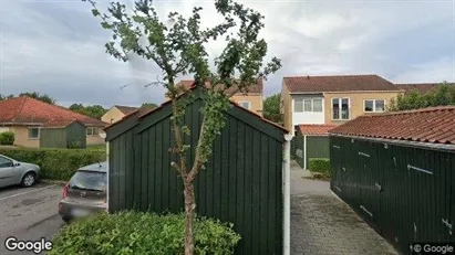 Andelsboliger til salg i Nivå - Foto fra Google Street View Andelsboliger til salg i Nivå - Foto fra Google Street View