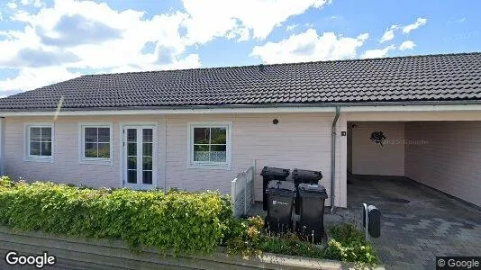 Andelsboliger til salg i Sandved - Foto fra Google Street View