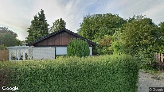 Andelsboliger til salg i Lundby - Foto fra Google Street View